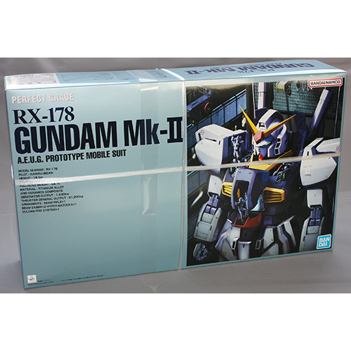 バンダイ パーフェクトグレード 1/60 RX-178 ガンダムMk-II A.E.U.G.
