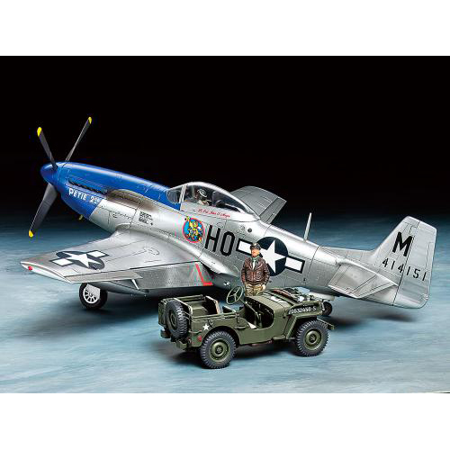 タミヤ 1/48 ノースアメリカンP-51Dマスタング・1/4トン小型四輪駆動軍用車セット
