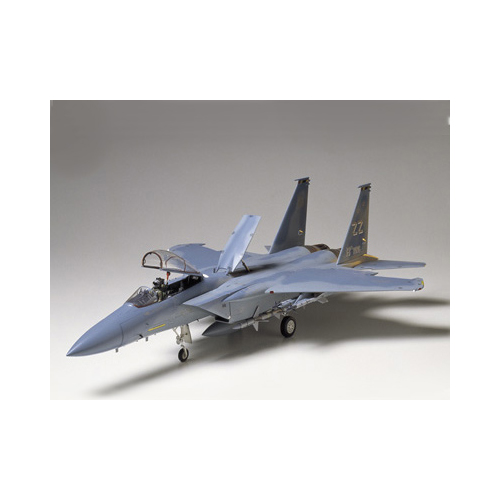 タミヤ 1/32 マクダネル・ダグラス F-15C イーグル