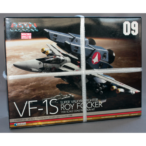 ウェーブ 1/100 VF-1S スーパーバルキリー ファイター ロイ・フォッカー仕様