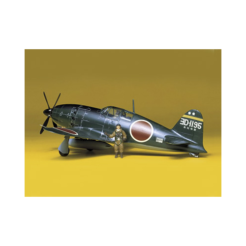 タミヤ 1/48 日本海軍局地戦闘機 雷電21型 (J2M3)