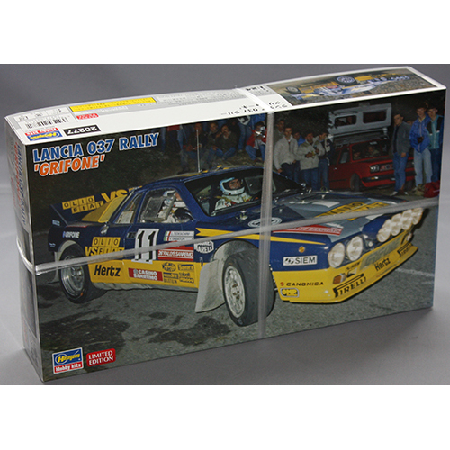 ハセガワ 1/24 ランチア 037 ラリー `グリフォーネ`