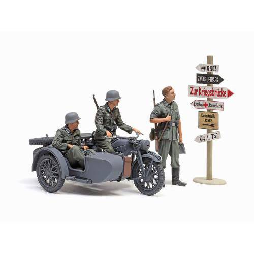 タミヤ 1/35 ドイツ軍用サイドカー KS600