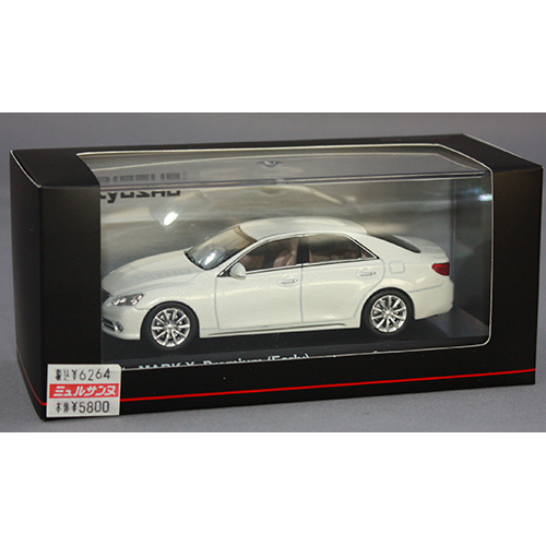 京商 1/43 TOYOTA MARK X Premium　White Pearl Crystal Shine