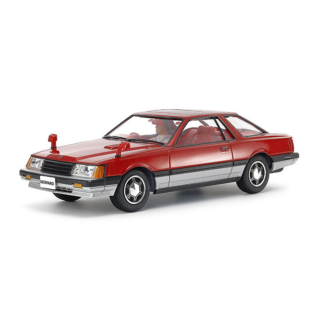 タミヤ 1/24 NISSAN レパード2ドア ハードトップ280X･SF-L
