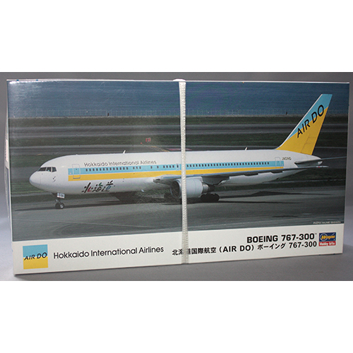ハセガワ 1/200 北海道国際航空(AIR DO) ボーイング 767-300