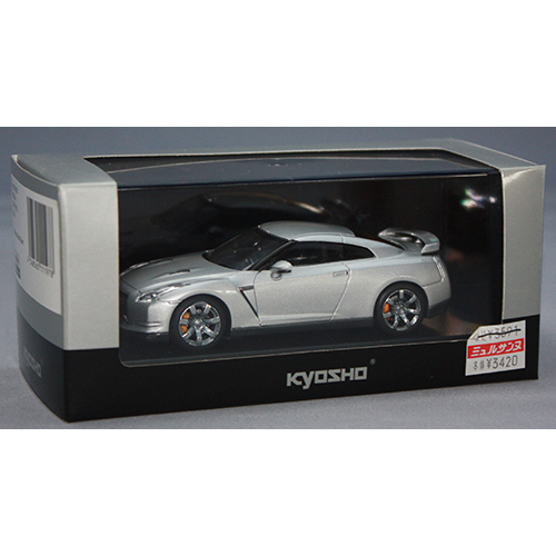 京商 1/43 NISSAN GT-R(R35) 2008 Ultimate Metal Silver