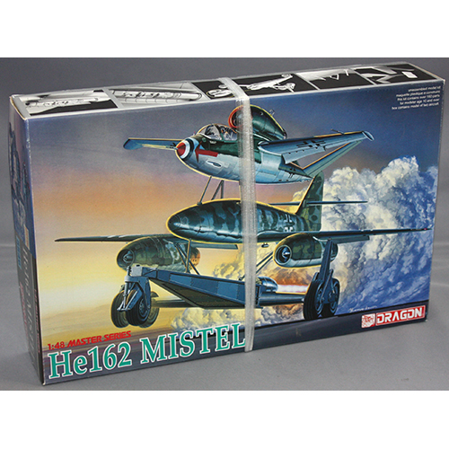 ドラゴン 1/48 He162 ミステル